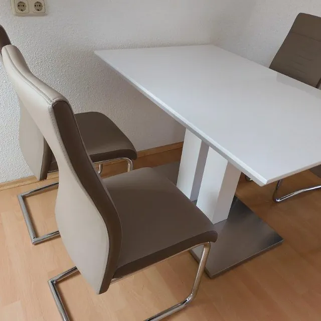 Wohnung 13